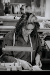 Brandingfotografie voor creatief ondernemer Julië in haar winkel Atelier Zaterdag